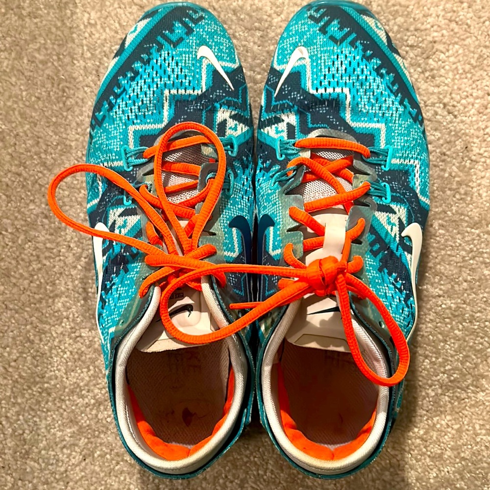 Nike Free Run 5.0 sneakers women size 9. Lightly worn.